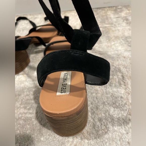 Steve Madden Adrianne Adjust Tie-Up Sandals Leather Upper Size 8.5M Black - Picture 8 of 11
